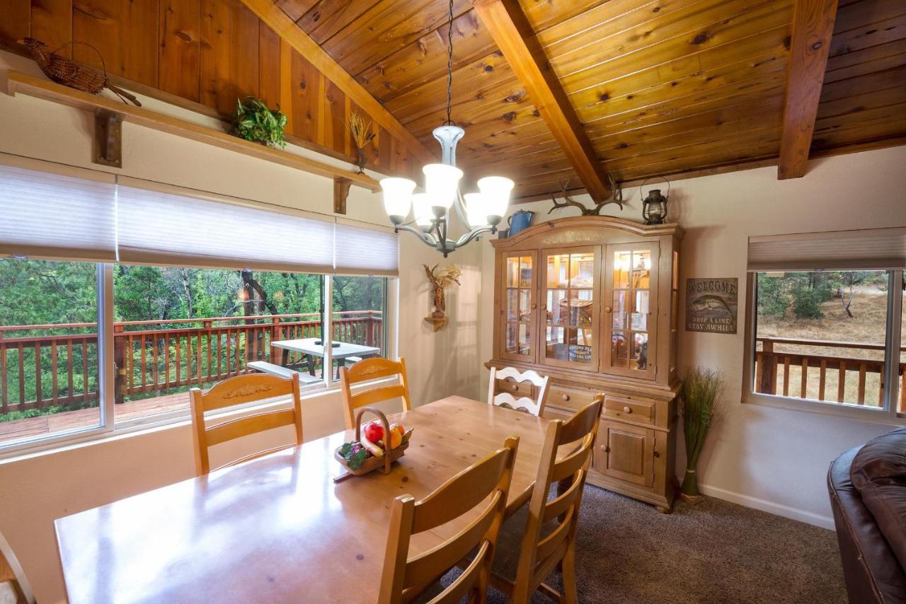 Villa Sierra Springs à Oakhurst Extérieur photo